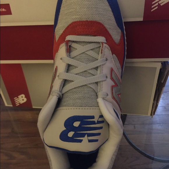 New sneakers no tags no returns - Picture 2 of 4